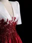 Elegante Burgunderrot Perlenstickerei Pailletten Satin Ballkleider 2024 Ballkleid V-Ausschnitt Kurze Ärmel Lange Ball Festliche Kleider