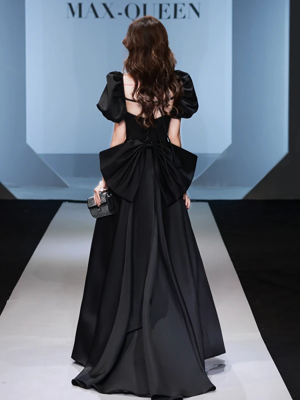 Elegant Black Satin Prom Dresses 2022 A-Line / Princess Square Neckline Puffy Short Sleeve Backless Bow Floor-Length / Long Formal Dresses