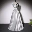 Mode Noire Satin Robe De Bal 2022 Princesse V-Cou Sans Manches Dos Nu Longue Robe De Ceremonie