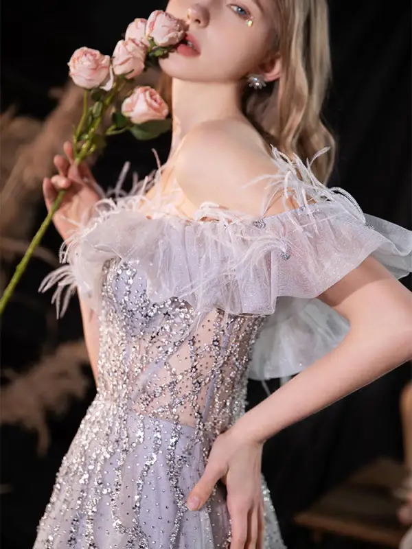 Luxe Gris Robe De Soirée 2022 Princesse De l'épaule Gland Perlage Paillettes Manches Courtes Dos Nu Longue Soirée Robe De Ceremonie