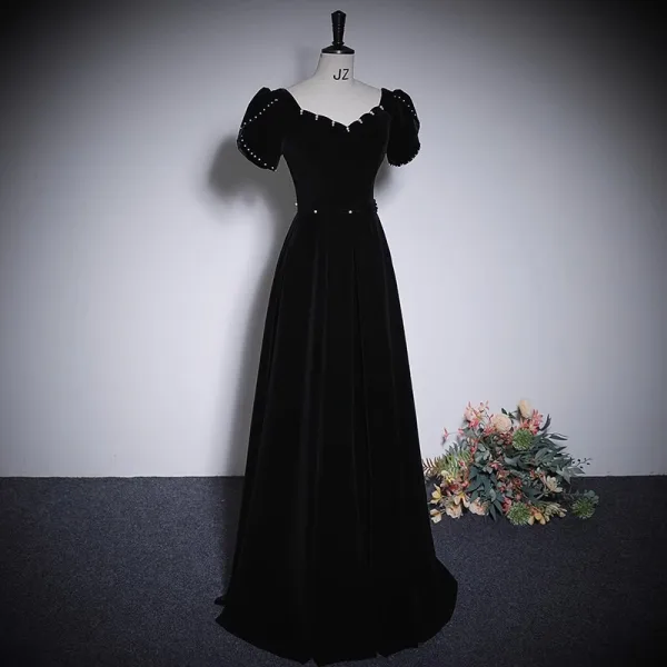 Elegant Black Velvet Prom Dresses 2023 A-Line / Princess Pearl Square Neckline Short Sleeve Backless Floor-Length / Long Prom Formal Dresses