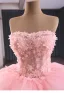 High-end Herlig Rødmende Rosa Gripende Ruffles Perle Appliques Brudekjoler 2024 Ballkjole Kjæreste Uten Ermer Ryggløse Domstol Tog Ball