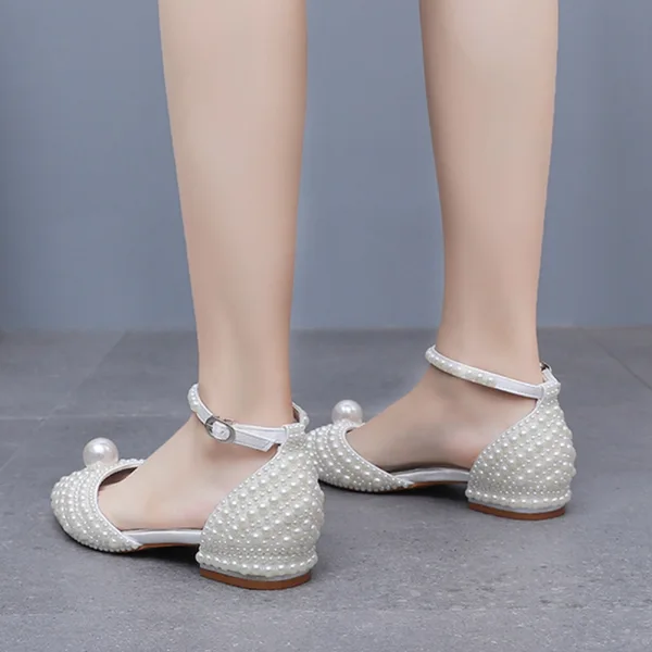 Élégant Ivoire Perle Plate Chaussure De Mariée 2024 Bride Cheville À Bout Pointu Mariage Sandales