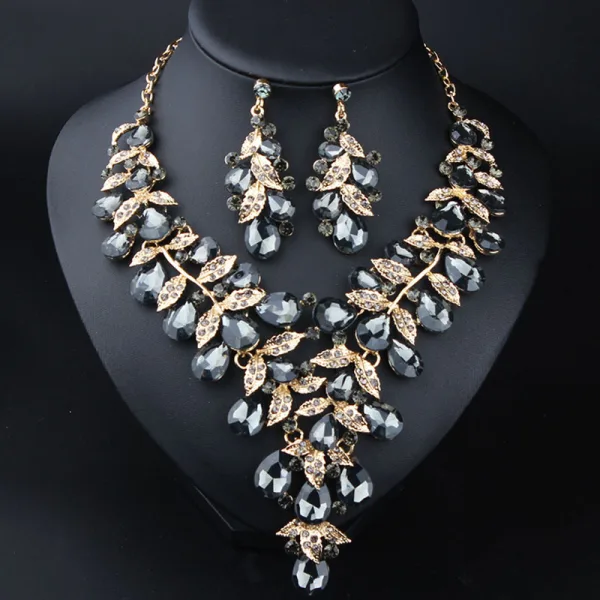 Exaggerated Fuchsia Prom Necklaces 2023 Quinceañera Metal Earrings Necklace Accessories