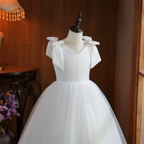Chic / Beautiful Black Birthday Flower Girl Dresses 2024 Ball Gown V-Neck Sleeveless Backless Floor-Length / Long