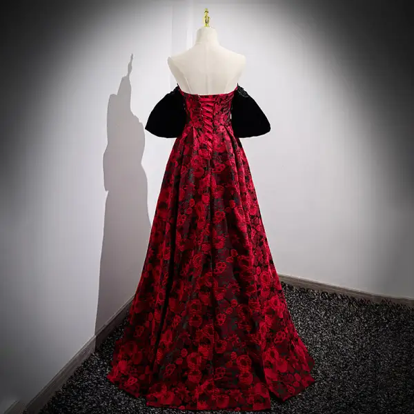 Charming Burgundy Printing Prom Dresses 2022 A-Line / Princess Strapless Rhinestone Bow Sleeveless Backless Floor-Length / Long Prom Formal Dresses