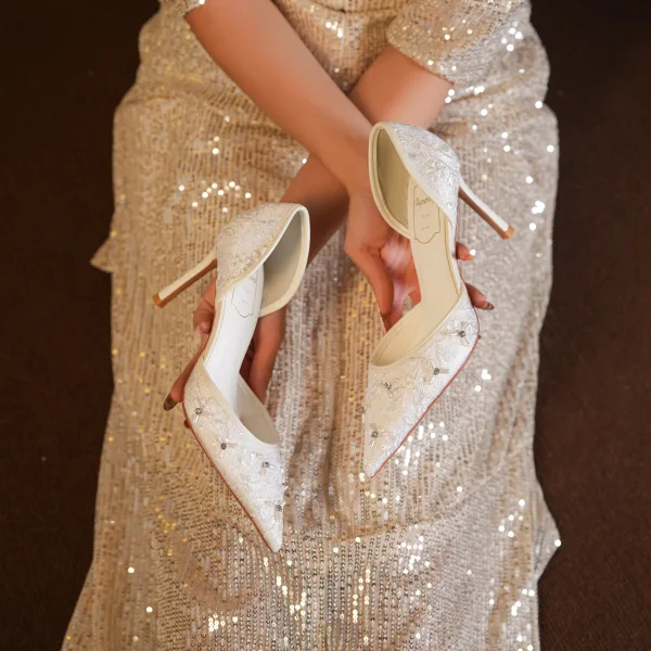 Elegant White Pearl Rhinestone Lace Flower Leather Wedding Shoes 2026 8 cm Stiletto Toe