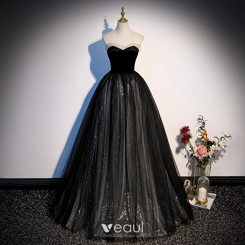 Ball Gown Black Homecoming Dresses 2018 Illusion Black Sequins Prom Dresses  2023 Ball Gown Strapless Sleeveless