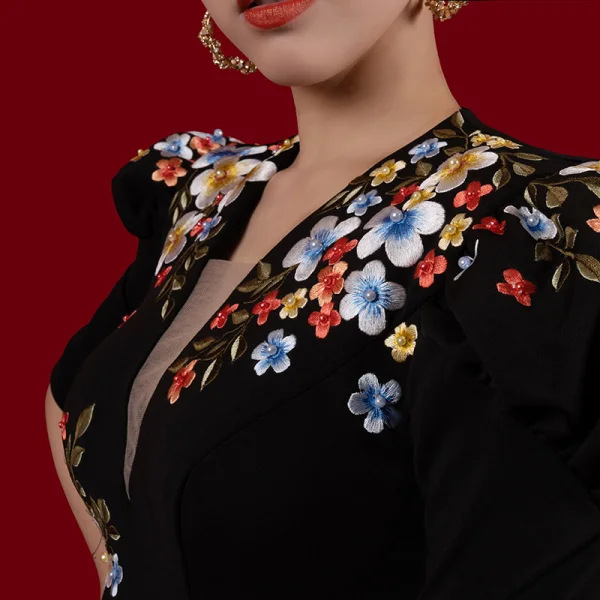Haut de Gamme Noire Fait main Perle Brodé Robe De Soirée 2023 Trompette / Sirène V-Cou Manches Courtes Soirée Asymétrique Robe De Ceremonie