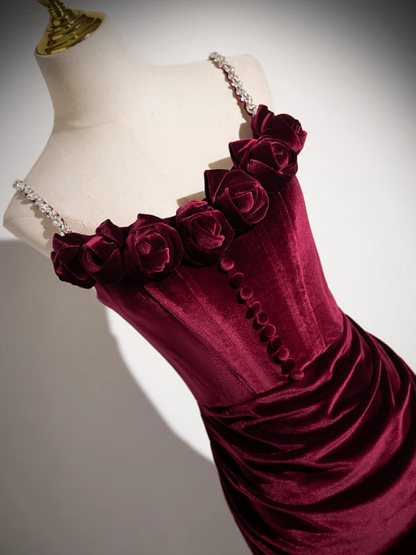 Charming Burgundy Velvet Flower Evening Dresses 2024 Trumpet / Mermaid Spaghetti Straps Sleeveless Backless Sweep Train Evening Party Formal Dresses