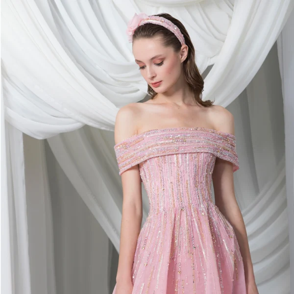 High End Rosa Abendkleider 2022 A Linie Off Shoulder Handgefertigt Perlenstickerei Strass Pailletten Ärmellos Rückenfreies Rüschen Sweep / Pinsel Zug Abend Festliche Kleider