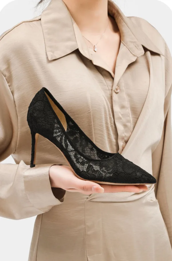 Elegant Ivory Leather Lace Wedding Shoes 2024 Wedding 6 cm Stiletto Heels Pointed Toe Pumps High Heels