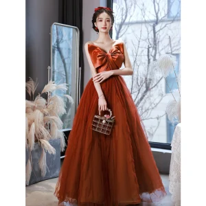 Audrey Hepburn Style Red Bow Strapless Prom Dresses 2022 A Line Princess Sleeveless Backless Floor Length Long Prom Formal Dresses