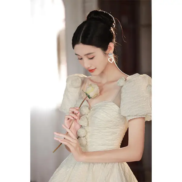 Elegant Ivory Pearl Appliques Prom Dresses 2022 A-Line / Princess Square Neckline Short Sleeve Backless Floor-Length / Long Prom Formal Dresses
