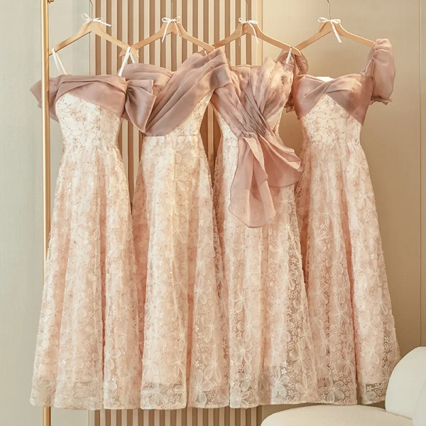 Modest Simple Blushing Pink Flower Bridesmaid Dresses 2024 A-Line Princess Short Sleeve