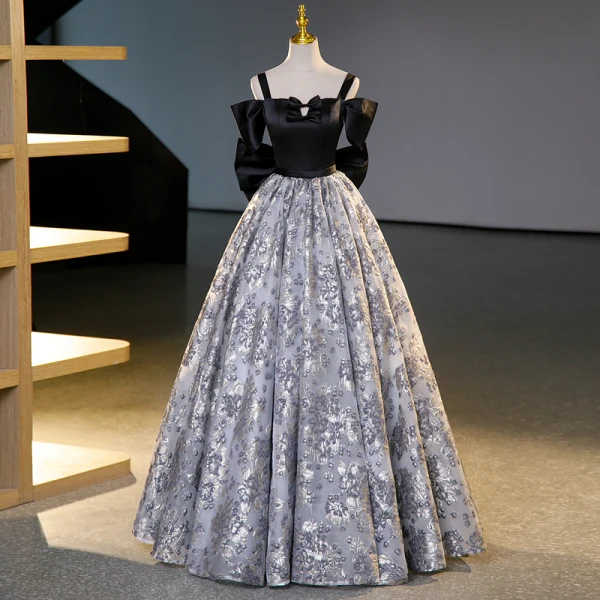 Élégant Noire Robe De Bal 2023 Robe Boule Bretelles Spaghetti Manches Courtes Dos Nu Noeud Longue Promo Robe De Ceremonie