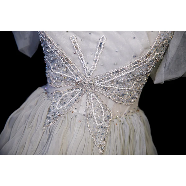 Sexy Grey Beading Pearl Rhinestone Prom Dresses 2023 A-Line / Princess Off-The-Shoulder Short Sleeve Backless Floor-Length / Long Prom Formal Dresses