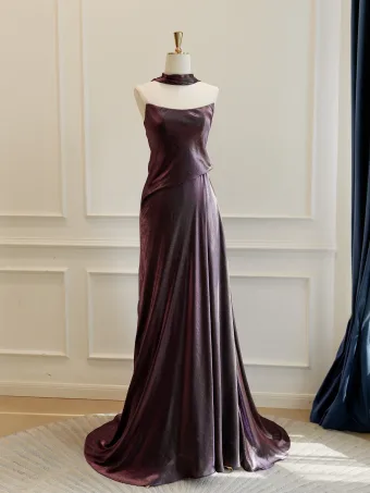 High End Grape Satin Prom Dresses 2026 A Line Princess Strapless Sleeveless Backless Sweep Train Formal Dresses