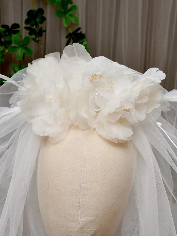 Fashion White Handmade  Flower Wedding Veils 2025
