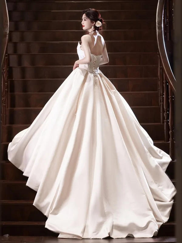 Elegant White Pearl Satin Wedding Dresses 2024 Ball Gown Strapless Sleeveless Backless Court Train Wedding