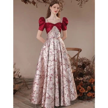 Mode Bordeaux Satin Impression Robe De Bal 2023 Princesse Encolure Carrée Noeud Manches Courtes Dos Nu Longue Promo Robe De Ceremonie