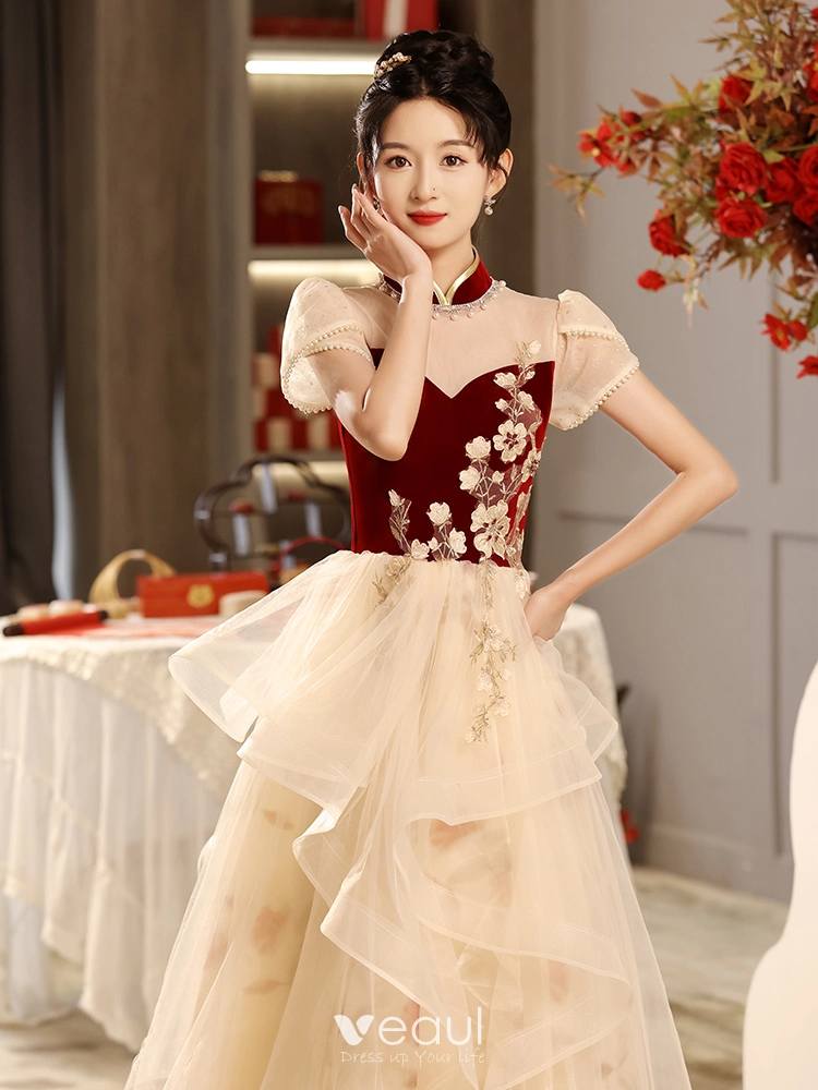 Estilo Chino Borgona Rebordear Con Encaje Flor Volantes En Cascada Vestidos de gala 2024 A Line Princess Cuello Alto Manga Corta Largos Gala Vestidos Formales