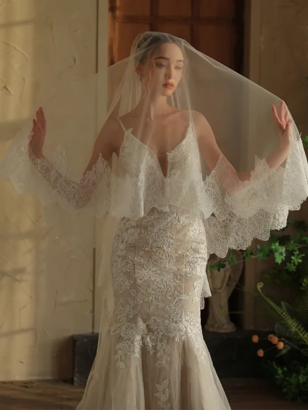 Elegant Vintage Hvit Blonder Blomst Brudeslør 2025 Tyll