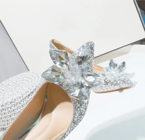 Glitzernden Sexy Silber Kristall Pailletten Brautschuhe 2024 9 cm Stilettos Spitzschuh Hochzeit Pumps Hochhackige