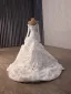 Haut de Gamme Charmant Blanche Volants en Cascade Perlage Paillettes En Dentelle Fleur Robe De Mariée 2026 Trompette / Sirène De l'épaule Manches Longues Dos Nu Tribunal Train