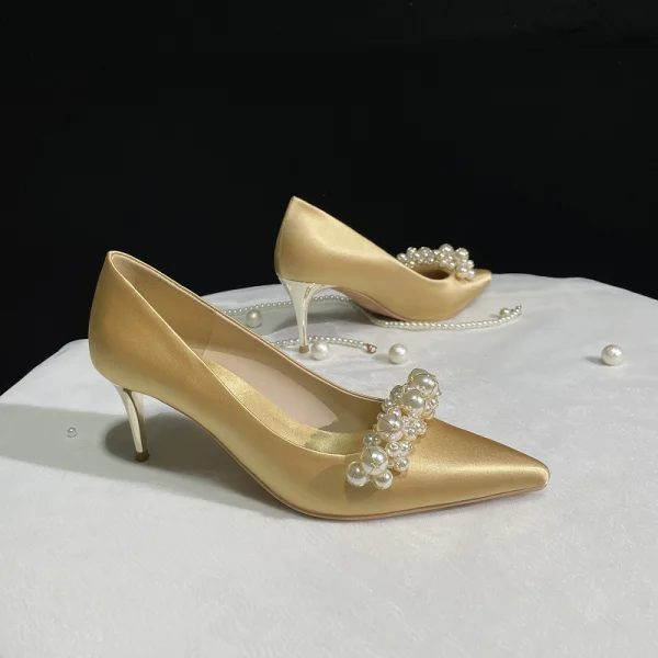 Charmant Goud Satijn Parel Bruidsschoenen 2022 Leer 6 cm Naaldhakken / Stiletto Spitse Neus Huwelijk Pumps Hoge Hakken