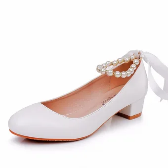 Elegant White Pearl Ankle Strap Bow Round Toe Wedding Shoes 2024 3 Cm Thick Heels Low Heel Wedding Pumps