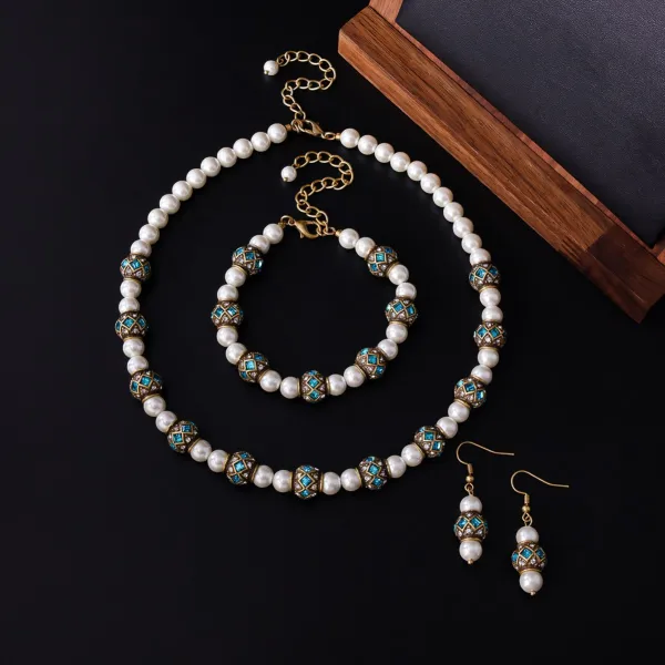 Vintage Medieval Blanco Perla Rhinestone Gala Pendientes Collares Pulseras Accesorios 2025