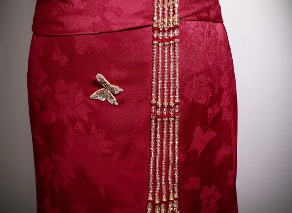 Sexy Burgundy Beading Rhinestone Butterfly Evening Dresses 2025 Trumpet / Mermaid Strapless Sleeveless Backless Sweep Train Formal Dresses