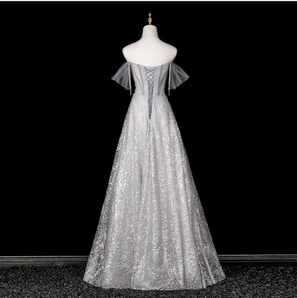 Charmant Glitzernden Silber Strass Pailletten Ballkleider 2025 A Linie Off Shoulder Kurze Ärmel Rückenfreies Lange Festliche Kleider