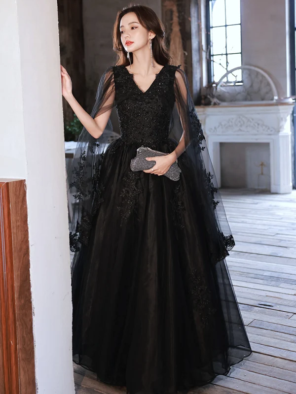 Gothic Chic Beautiful Black Prom Dresses 2022 A-Line Princess V-Neck Beading Lace Flower Gothic Chic Beautiful Black Prom Dresses 2022 A-Line Princess V-Neck Beading Lace Flower