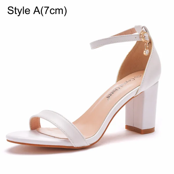 Schlicht Weiß Brautschuhe 2023 Knöchelriemen 4 cm Low Heel Thick Heels Peeptoes Hochzeit Sandaletten Hochhackige