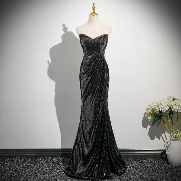 Scintillantes Noire Gland Paillettes Fendue devant Robe De Soirée 2025 Trompette / Sirène De l'épaule Manches Courtes Dos Nu Train De Balayage Robe De Ceremonie