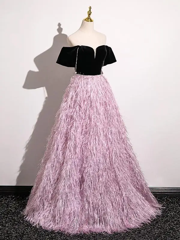 Classy Blushing Pink Tassel Ball Gown Prom Dresses 2025 Off-The-Shoulder Short Sleeve Backless Floor-Length / Long Prom Formal Dresses