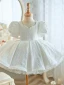 Chic / Beautiful White Short Pearl Wedding Flower Girl Dresses 2023 Ball Gown Square Neckline Short Sleeve Backless Bow Tulle
