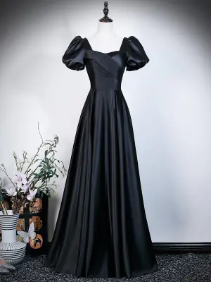 Vintage Svarta Balklänningar 2026 Prinsessa Fyrkantig Ringning Pösigt Korta Ärm Halterneck
