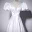 Elegant Ivory Satin Prom Dresses 2022 A-Line / Princess V-Neck Short Sleeve Backless Floor-Length / Long Prom Formal Dresses