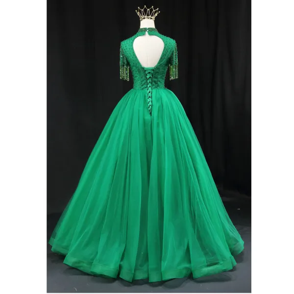 Haut de Gamme Vert Fait main Perlage Paillettes Robe De Bal 2022 Robe Boule Col Haut Faux Diamant Gland Manches Courtes Dos Nu Longue Robe De Ceremonie