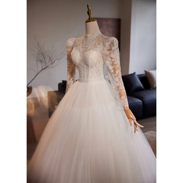 Vintage / Retro White Lace Flower Wedding Dresses 2024 Ball Gown High Neck Long Sleeve Backless Bow Floor-Length / Long Wedding