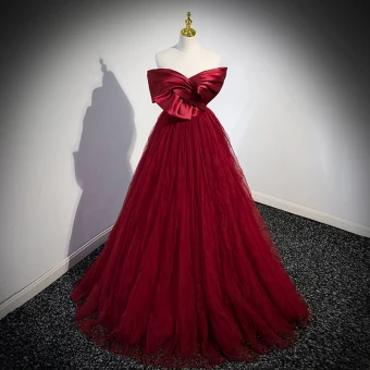 Chic Belle Bordeaux Robe De Bal 2023 Princesse Noeud De L Épaule Manches Courtes Dos Nu Longue Promo Robe De Ceremonie