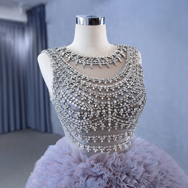 High-end Charming Grey Lavender Handmade  Rhinestone Pleated Prom Dresses 2023 Ball Gown Scoop Neck Sleeveless Chapel Train Prom Formal Dresses