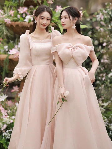 Modest Simple Blushing Pink Bridesmaid Dresses 2022 A Line Princess Backless Bow Floor Length Long Bridesmaid Wedding Party Dresses