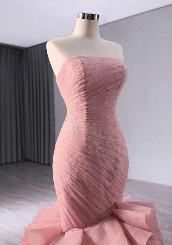 High-end Blushing Pink Cascading Ruffles Flower Prom Dresses 2024 Trumpet / Mermaid Strapless Sleeveless Backless Court Train Prom Formal Dresses