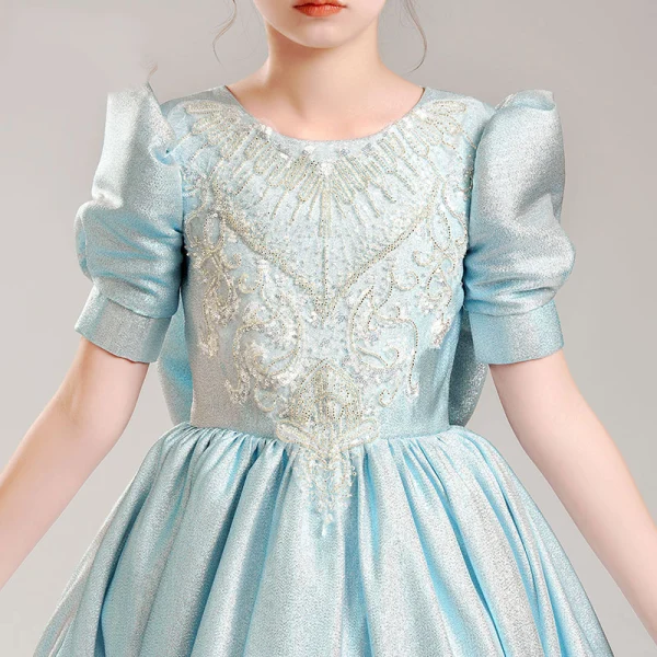 Chic / Belle Bleu Ciel Satin Anniversaire Robe Ceremonie Fille Princesse 2022 Encolure Dégagée Perlage Paillettes Faux Diamant Noeud Manches Courtes Longue Robe Ceremonie Fille