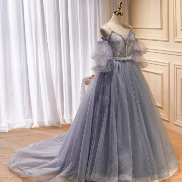 Classy Grey Lace Flower Prom Dresses 2023 Ball Gown Spaghetti Straps Short Sleeve Backless Sweep Train Prom Formal Dresses