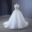 Luxus / Herrlich Charmant Weiß Glanz Perlenstickerei Pailletten Brautkleider / Hochzeitskleider 2023 Ballkleid Bandeau Ärmellos Rückenfreies Hof-Schleppe Hochzeit